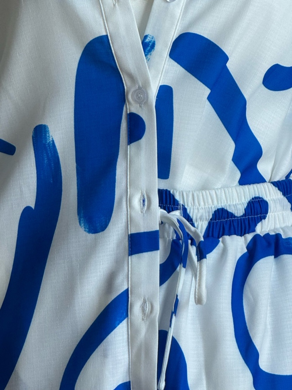 🔹 NWOT Commense White Two-Piece Set with Blue Abstract Print size Medium - Picture 6 of 9